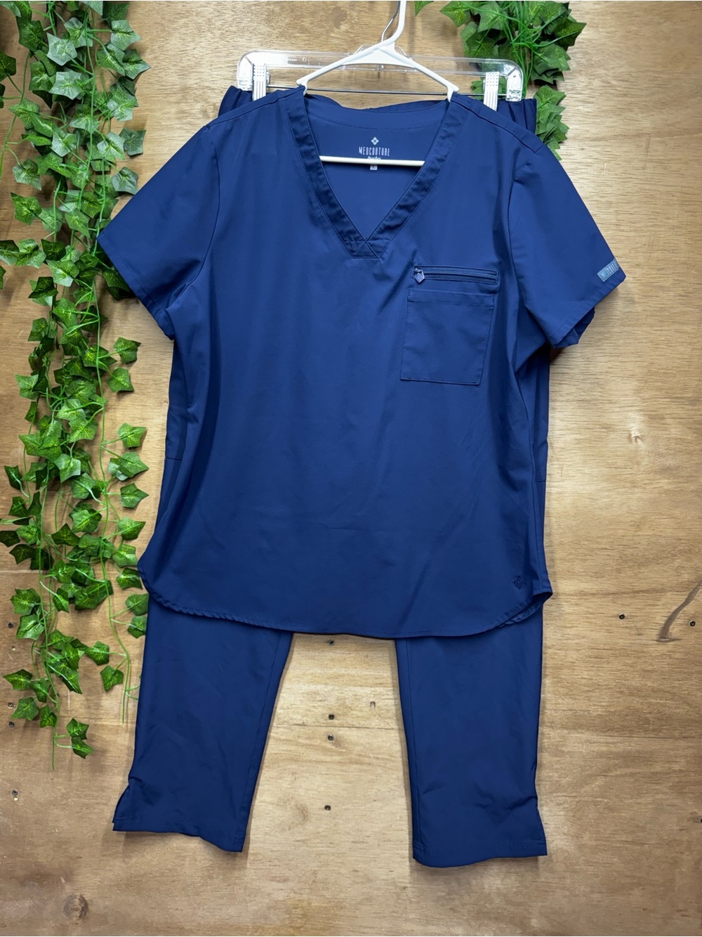 Med Couture Peaches Navy V-Neck Scrub Top and Pants Set